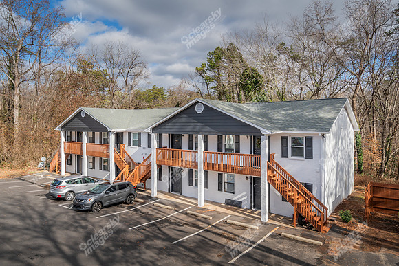 1501-old-salisbury-ext01199