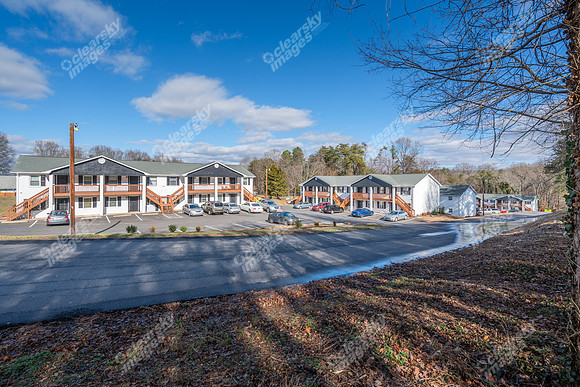 1501-old-salisbury-ext01299