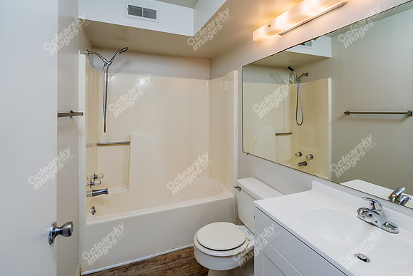380-9th-ave-int01594
