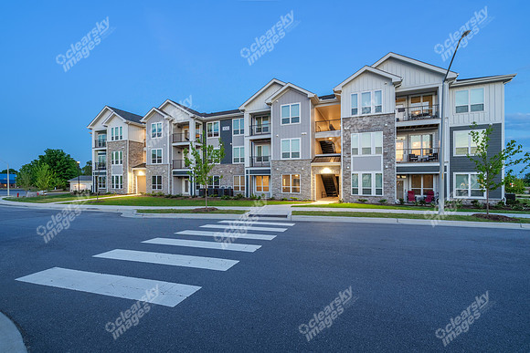 300-alex-twi29531