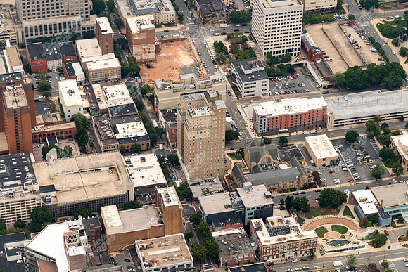 310-w-4th-air-5364