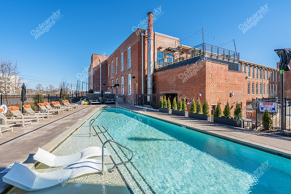423-e-36th-ext02908