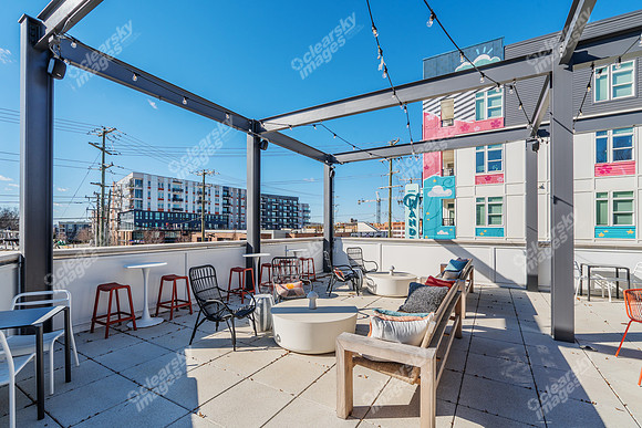 423-e-36th-ext03231