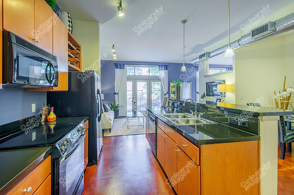 lofts-at-lakeview-int-2702