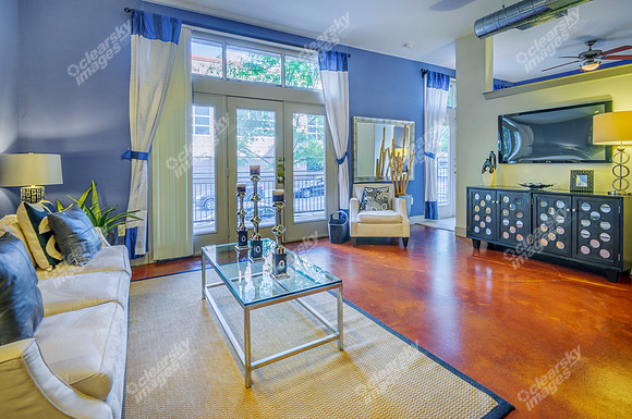 lofts-at-lakeview-int-2792