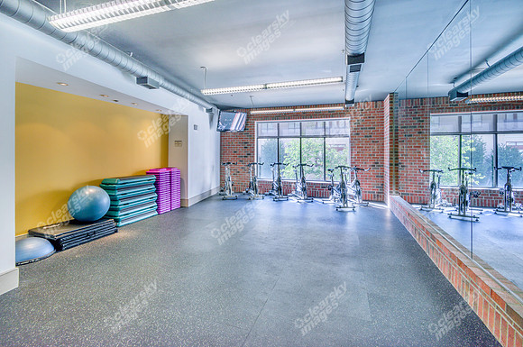 lofts-at-lakeview-int-2479