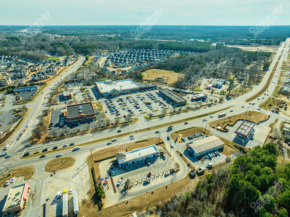 8012-fayetteville-drn0373