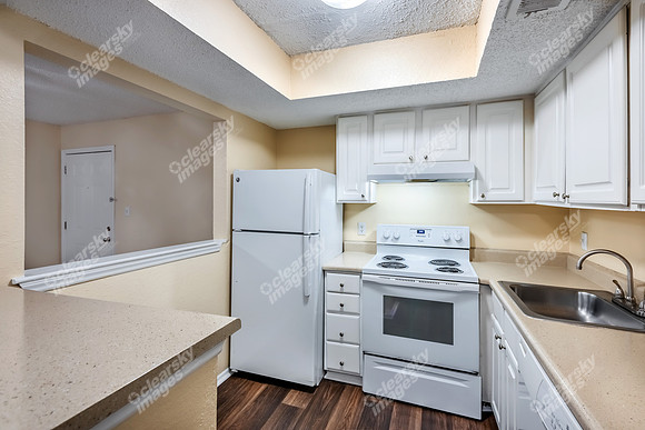 7200-wallace-int6193