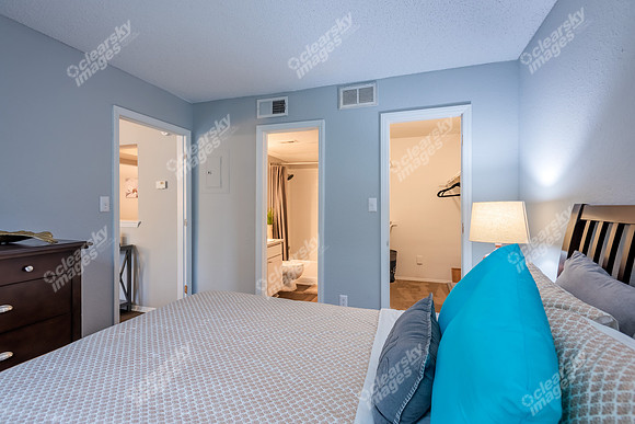 7200-wallace-int6298