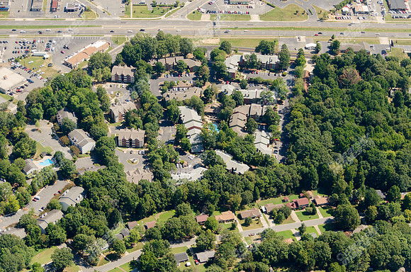 steeplechase-apts-725
