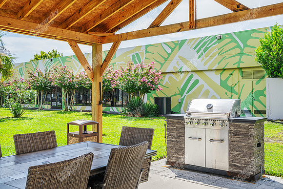 4903-market-ext22860