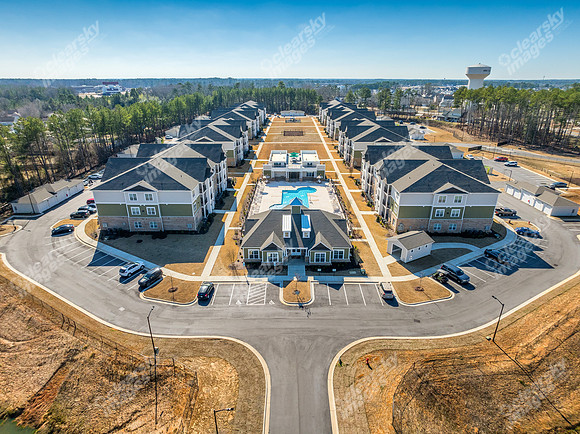 1002-s-pointe-drn0356