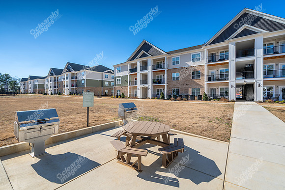 1002-s-pointe-ext5631