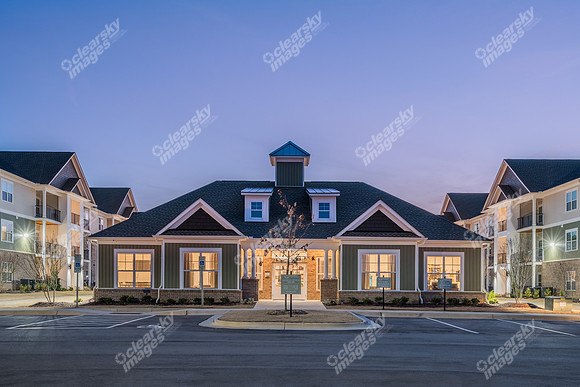 1002-s-pointe-twi6319