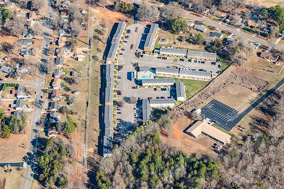 1613-greenview-air2736