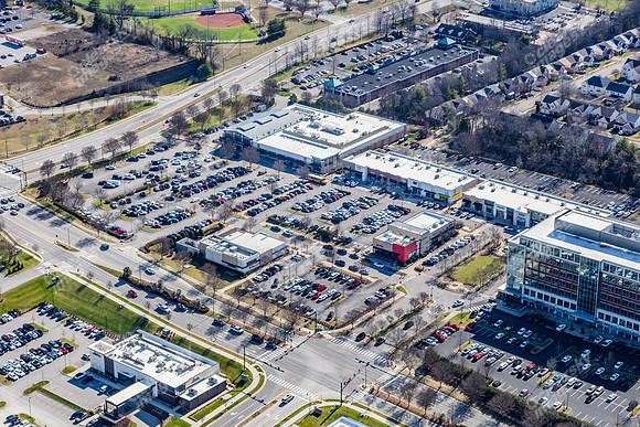 1556-w-mcewen-air206