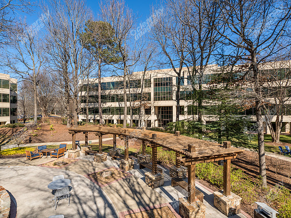 2160-satellite-ext09727