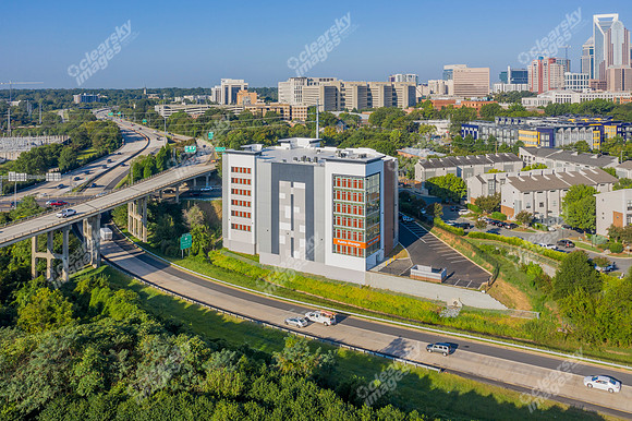 949-e-7th-drn-0358