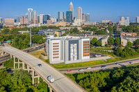 949-e-7th-drn-0359
