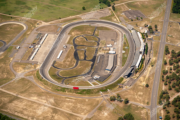rockingham-speedway-air4998