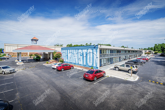 4903-market-ext22779