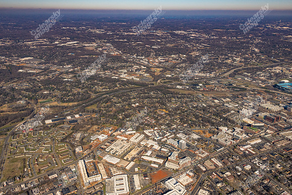 305-doggett-421-w-tremont-air-2646