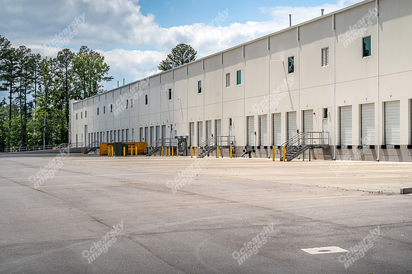 1730-tw-alexander-ext73685