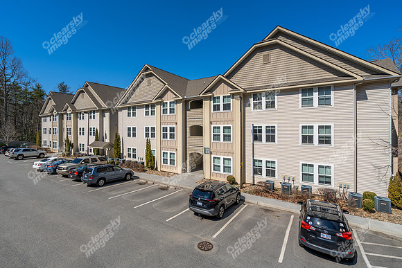 153-crossing-ext7909
