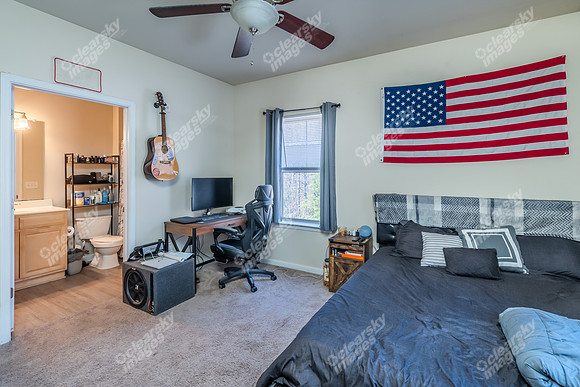 686-state-farm-int8883