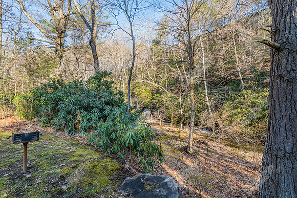 166-winklers-ext8077