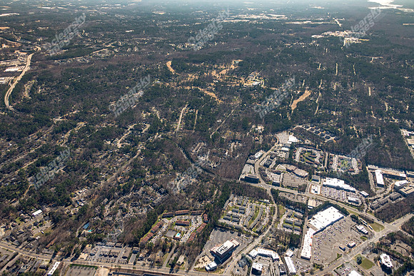 3611-university-air-3021