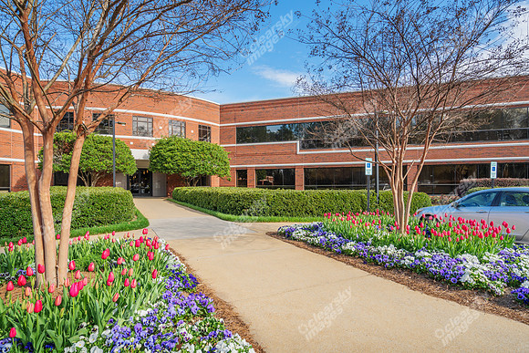 110-corning-ext05172