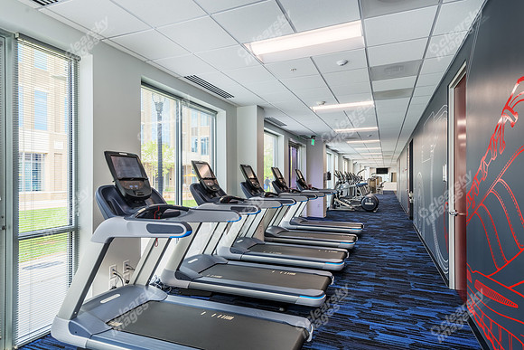 toringdon-fitness-int-3912-HDR