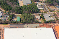 1275-person-air-2507