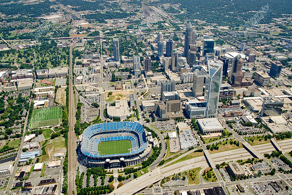 charlotte-uptown-cbd-air-081111-537