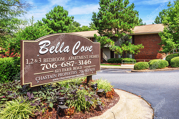 bella-cove-ext-3792