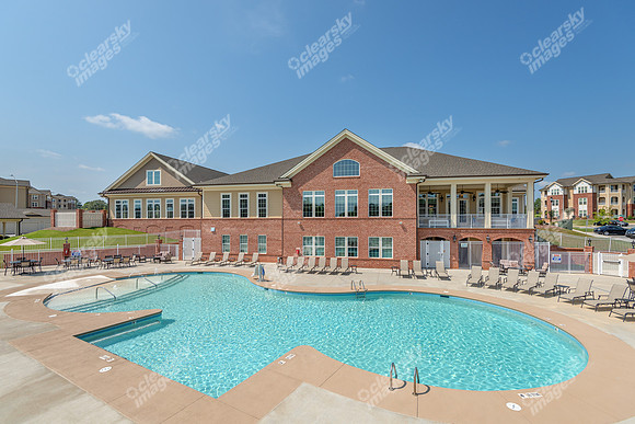 mcculers-walk-pool-ext-5782