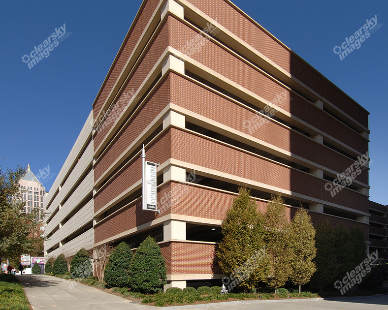 Clear Sky Images | Millennium Building