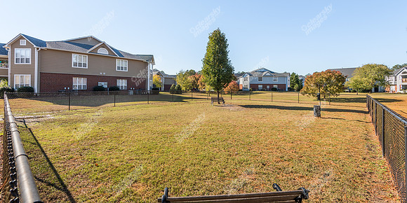 2221-hyde-ext-2374b