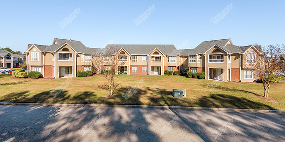 2221-hyde-ext-2548b