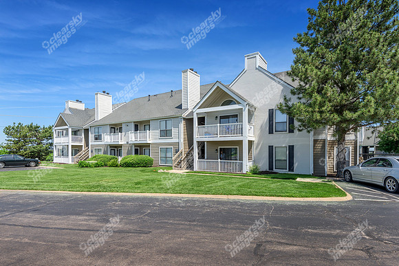 hampton-woods-kc-1693