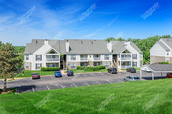 hampton-woods-kc-1282