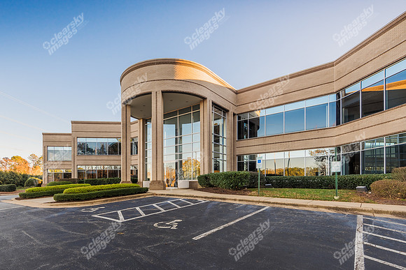 5520-capital-center-ext5-8063