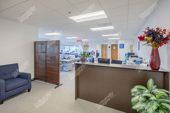 11111-carmel-commons-int-7012