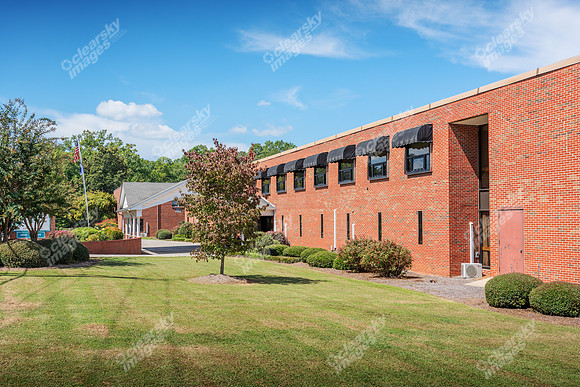 420-w-farley-ext-7036
