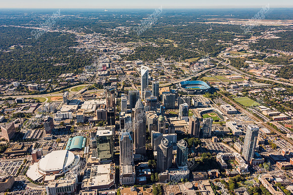 CLT-CBD-102516-air-7460