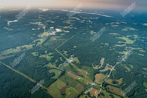 1100-Julian-Daniel-air-4725