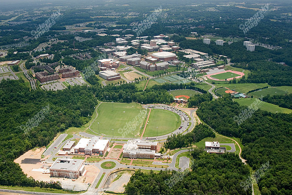 uncc_fields_640