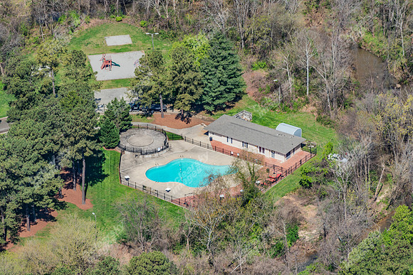 1606-pinecroft-air1014