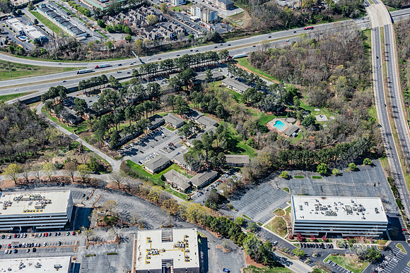 1606-pinecroft-air1017
